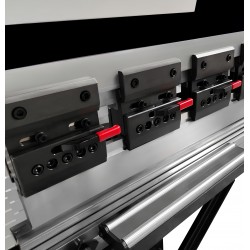 Хидравлична абкант-преса CORMAK CNC SERVO EURO PB 200x3200