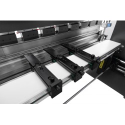 Хидравлична преса за огъване CORMAK CNC SERVO EURO PB 300x5000