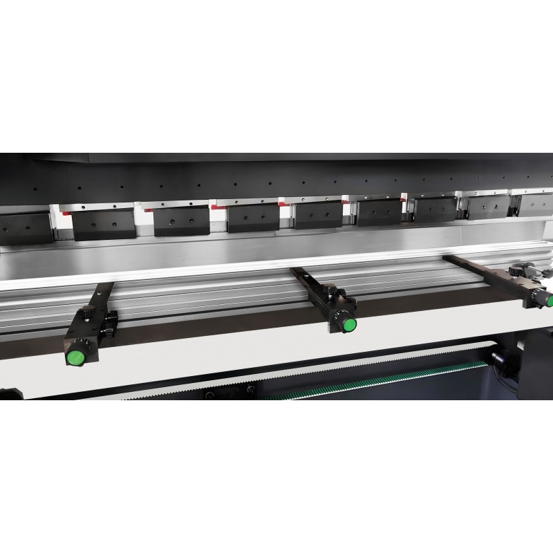 Хидравлична абкант-преса CORMAK CNC ULTIMATE 4+1 160×3200 DA-53TX