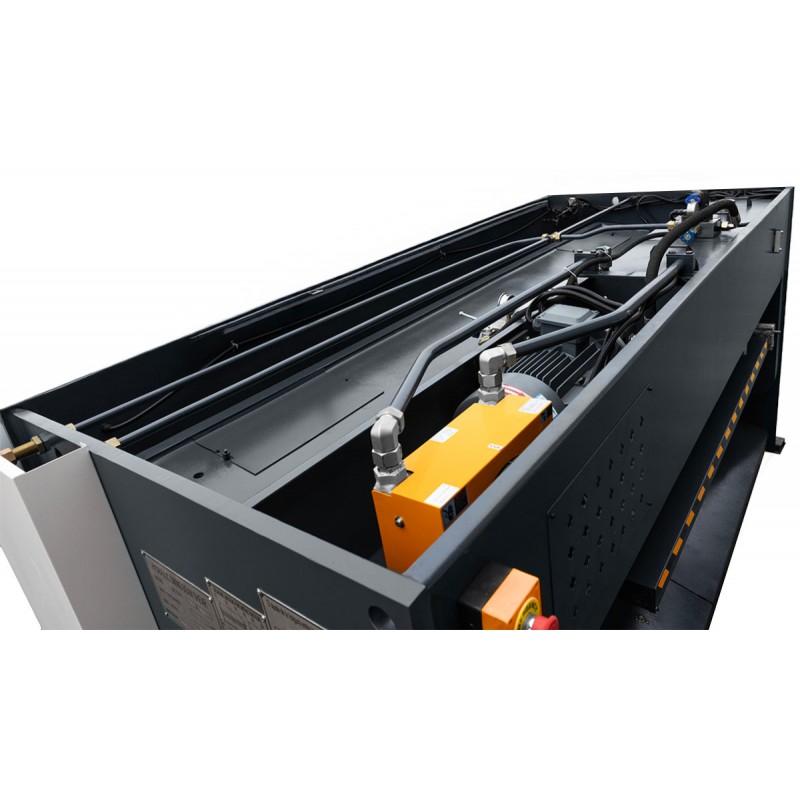 Хидравлични ножици-гилотини NC SHARK 12x3200