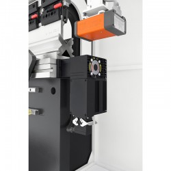 Хидравлична абкант-преса CORMAK CNC SERVO ELITE 40×2000 DA-58T