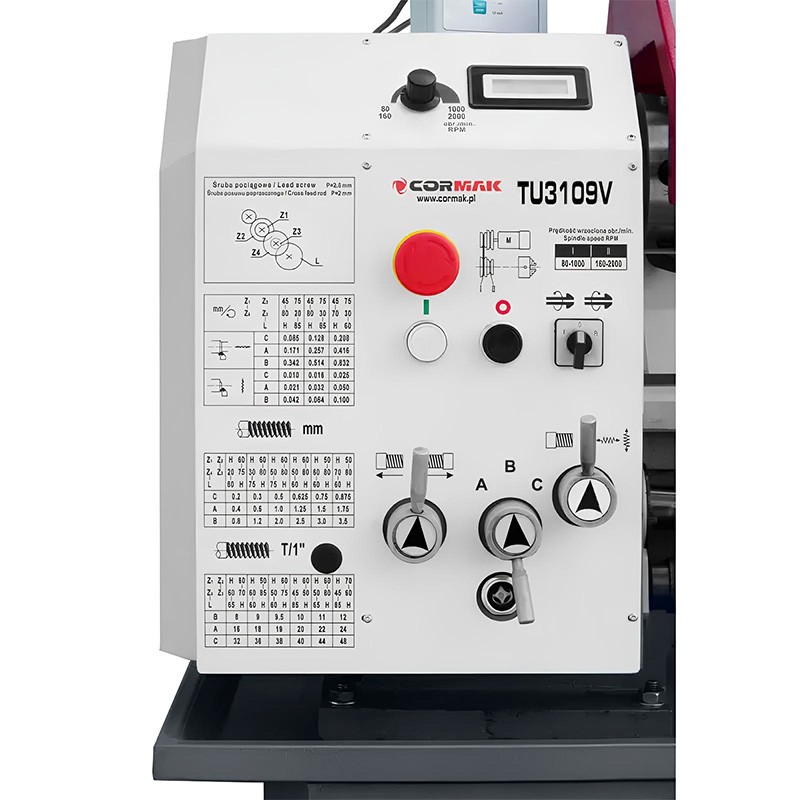 Универсален конвенционален струг CORMAK 310 x 900, 230 V, с основа + ножове + въртящ се шпиндел