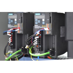 Tokarka CNC 360x750 NAPĘDZANE NARZĘDZIA SIEMENS SINUMERIK