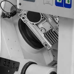 Полуавтоматична лентова резачка за метал CORMAK BS370H